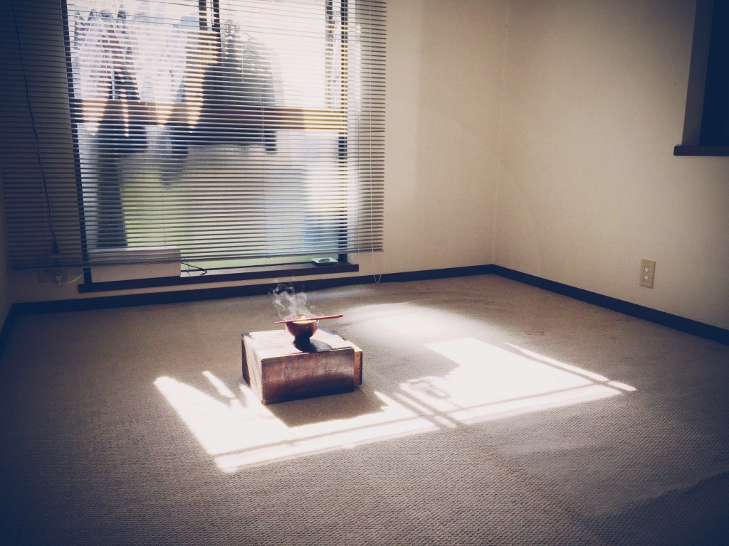 ミニマリスト 部屋 ミニマリスト 部屋